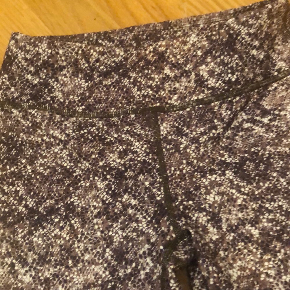 Leggings - Picture 2 of 3
